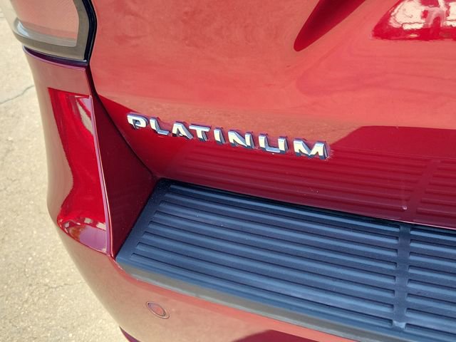 Certified 2018 Ford Expedition Platinum RWD image 27