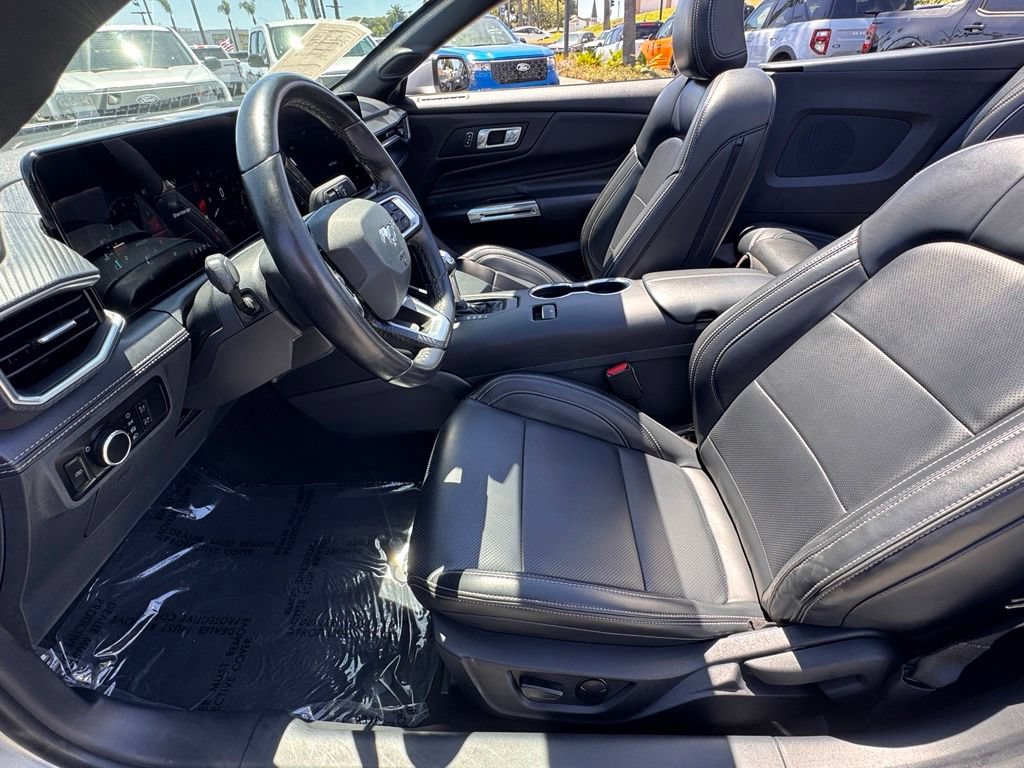 Certified 2025 Ford Mustang Premium RWD image 17