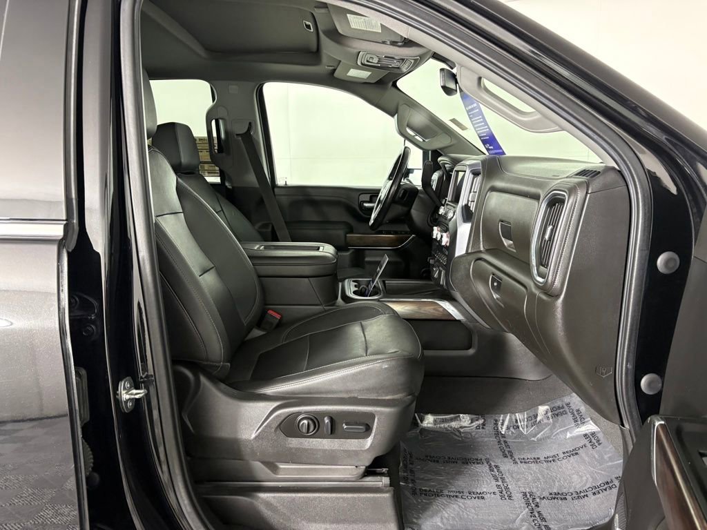 Used 2022 GMC Sierra 3500 SLT w/ SLT Premium Package image 37