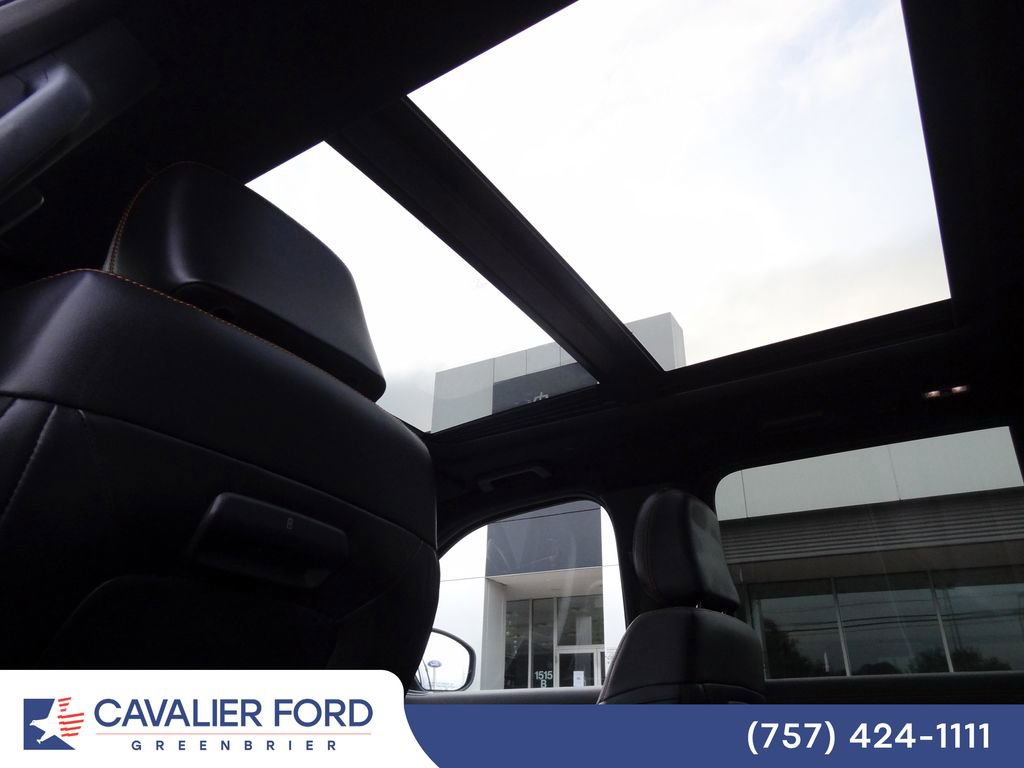Certified 2025 Ford Expedition Tremor AWD/4WD image 11