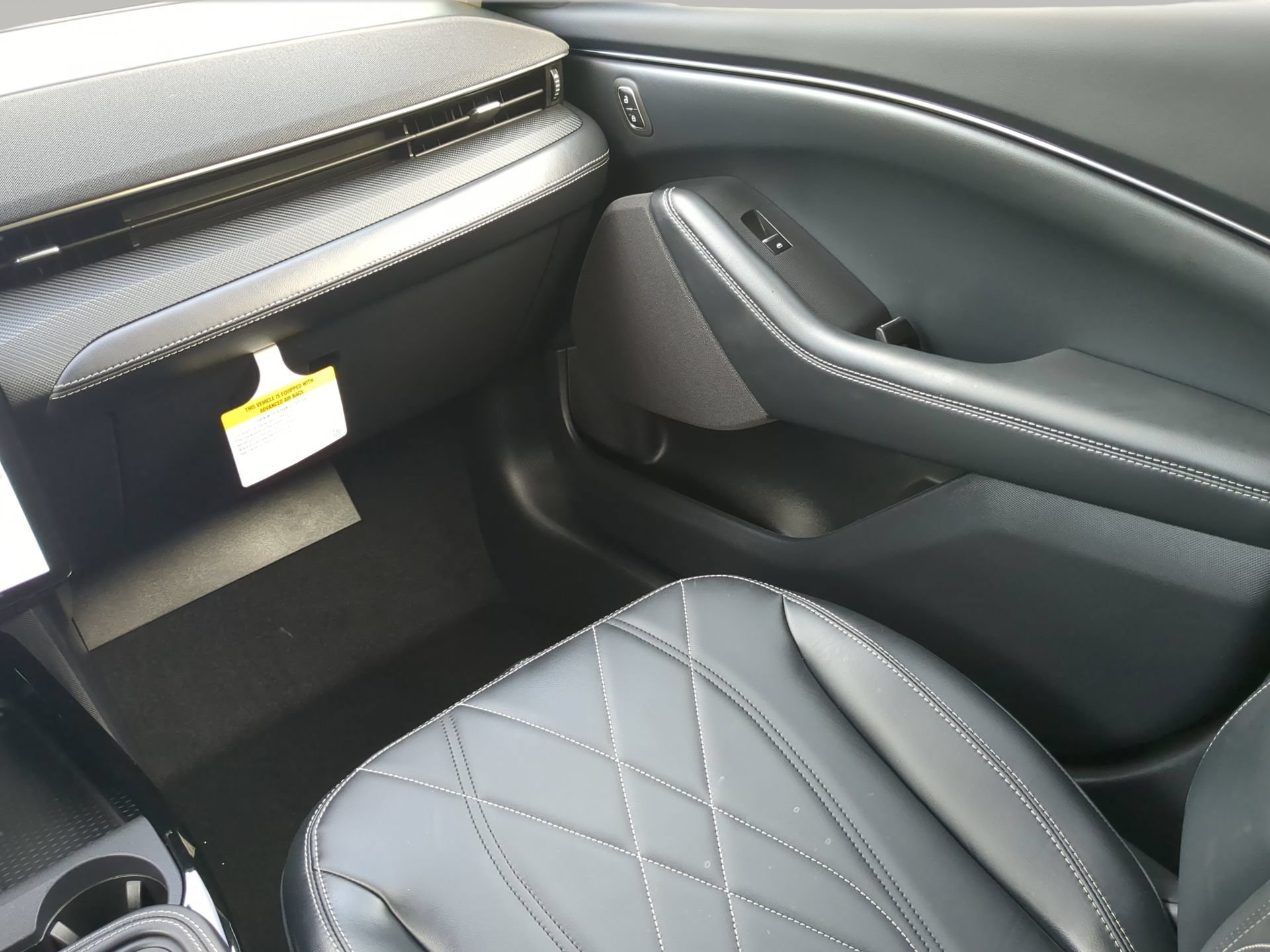 Certified 2025 Ford Mustang Mach-E Select w/ Comfort Package Lite AWD/4WD image 51