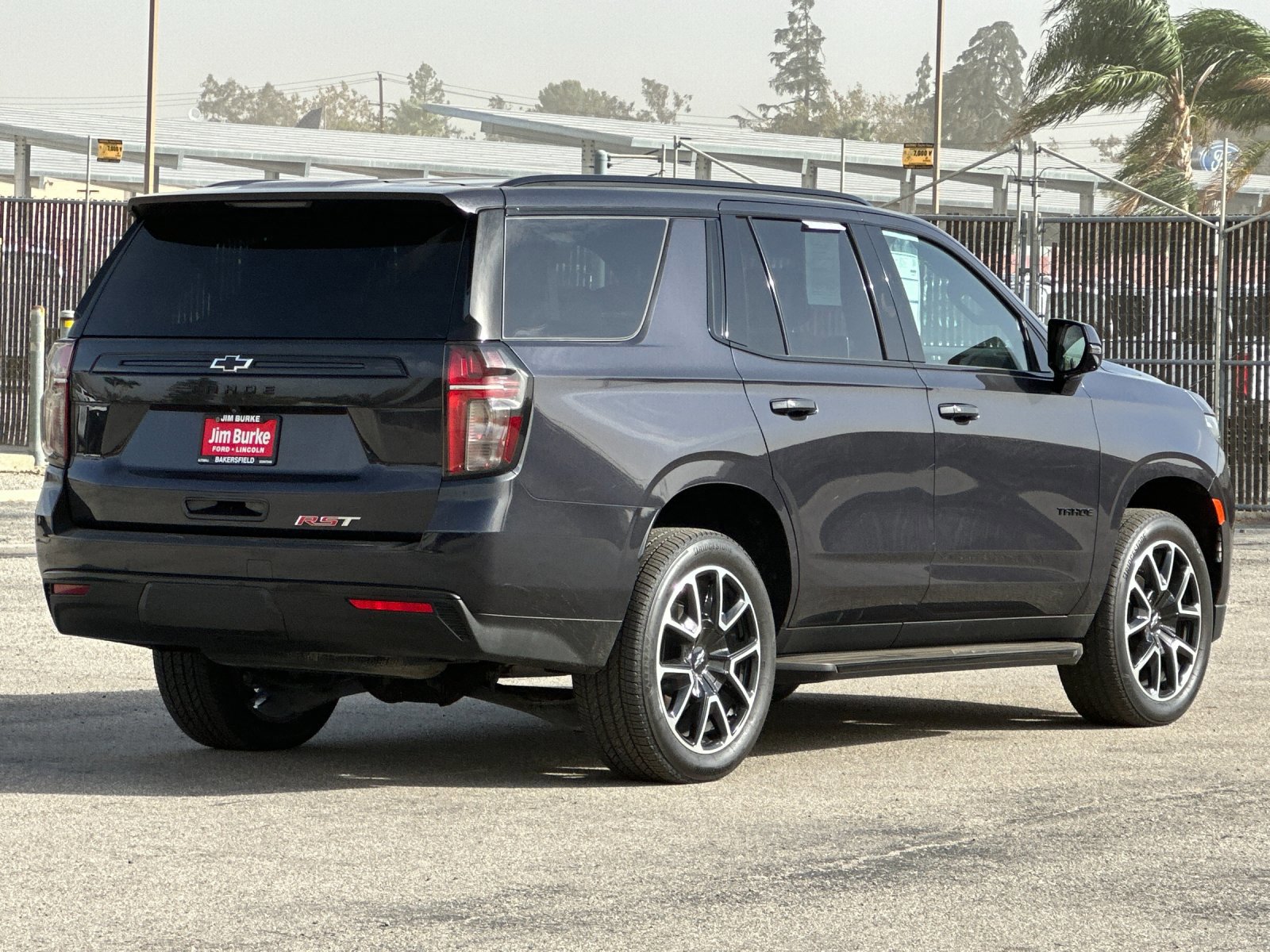 Used 2023 Chevrolet Tahoe RST w/ Luxury Package image 5