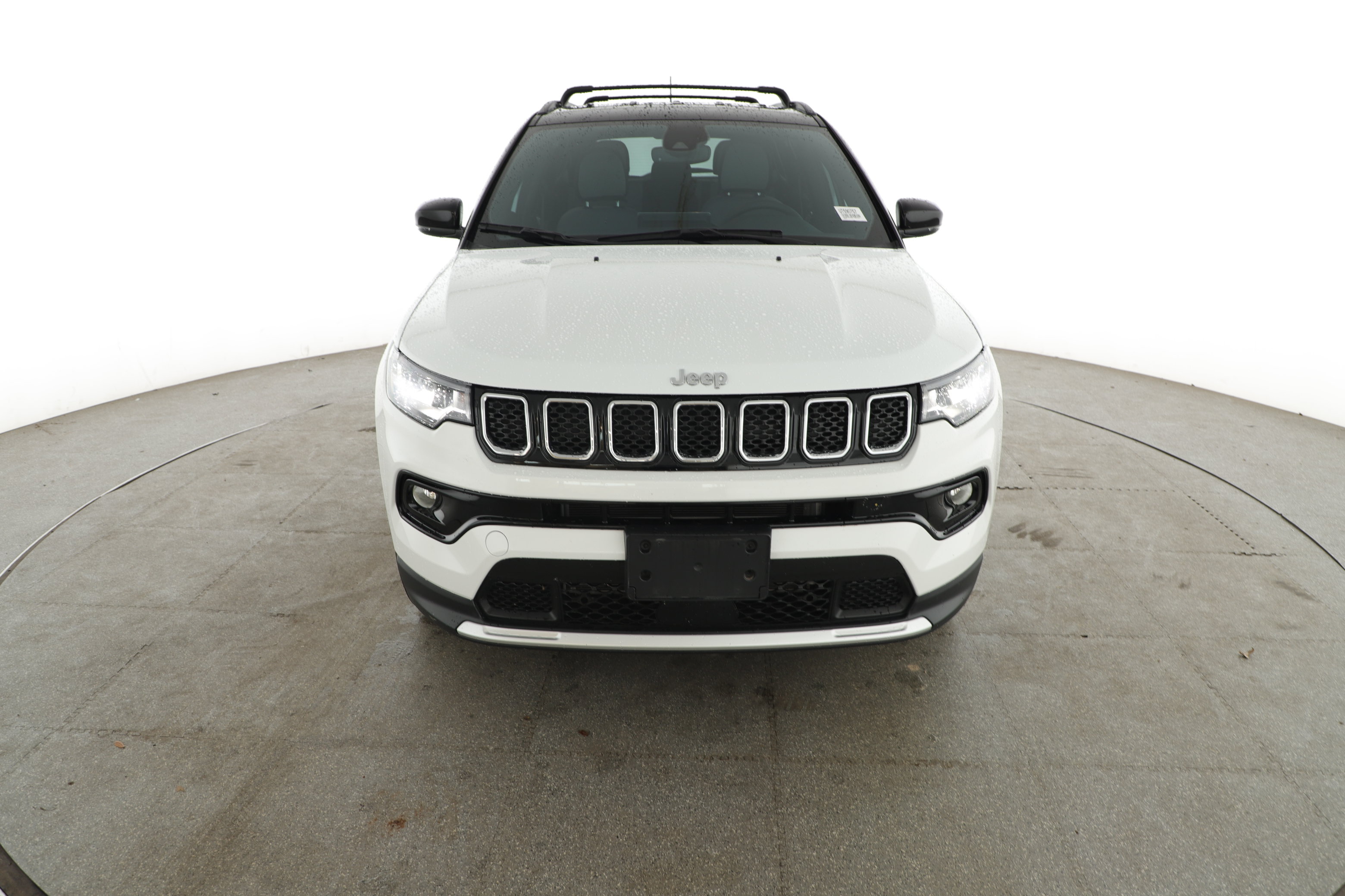 Used 2024 Jeep Compass Limited AWD/4WD image 9