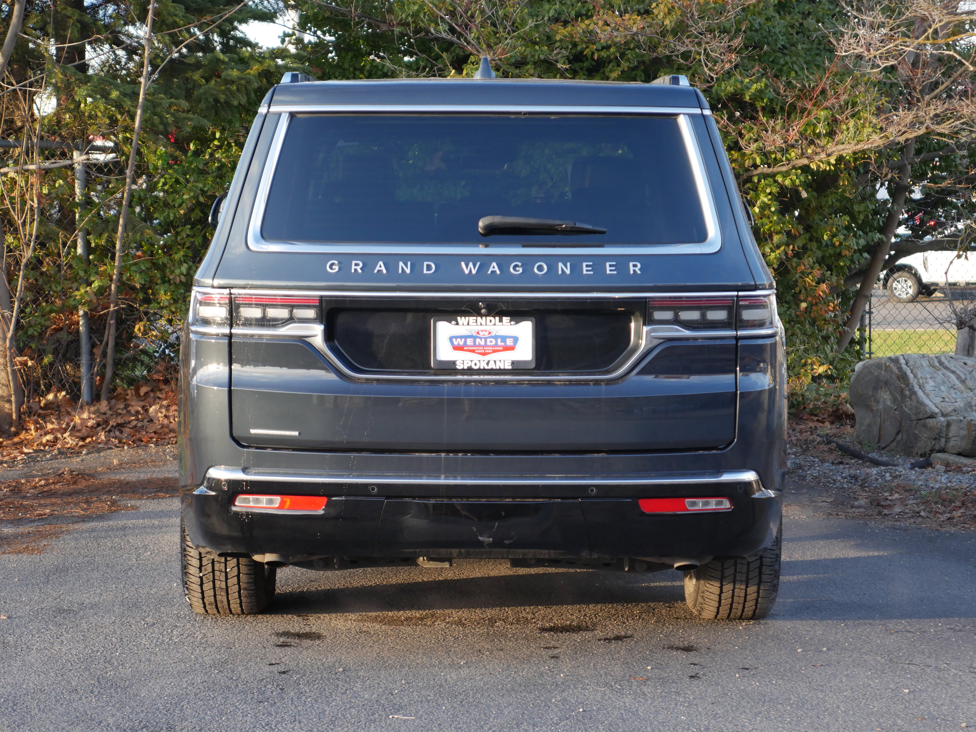 Used 2023 Jeep Grand Wagoneer 4WD image 22