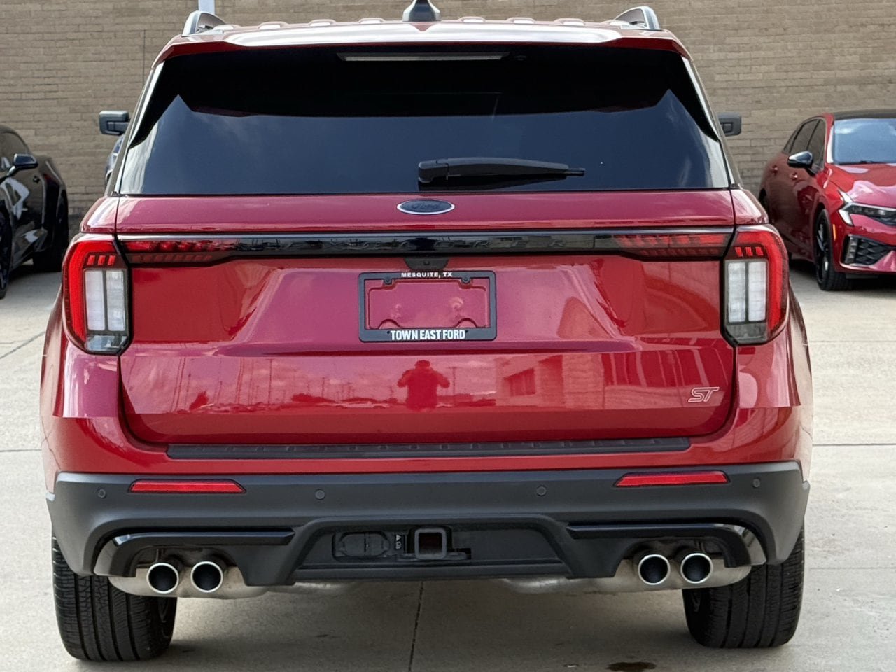 Certified 2025 Ford Explorer ST w/ Sun And Sound Package AWD/4WD image 6