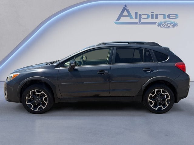 Used 2017 Subaru Crosstrek 2.0i Limited AWD/4WD image 2