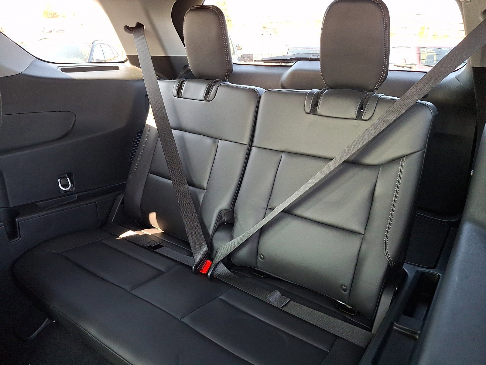 Certified 2023 Ford Explorer XLT w/ Equipment Group 202A image 11