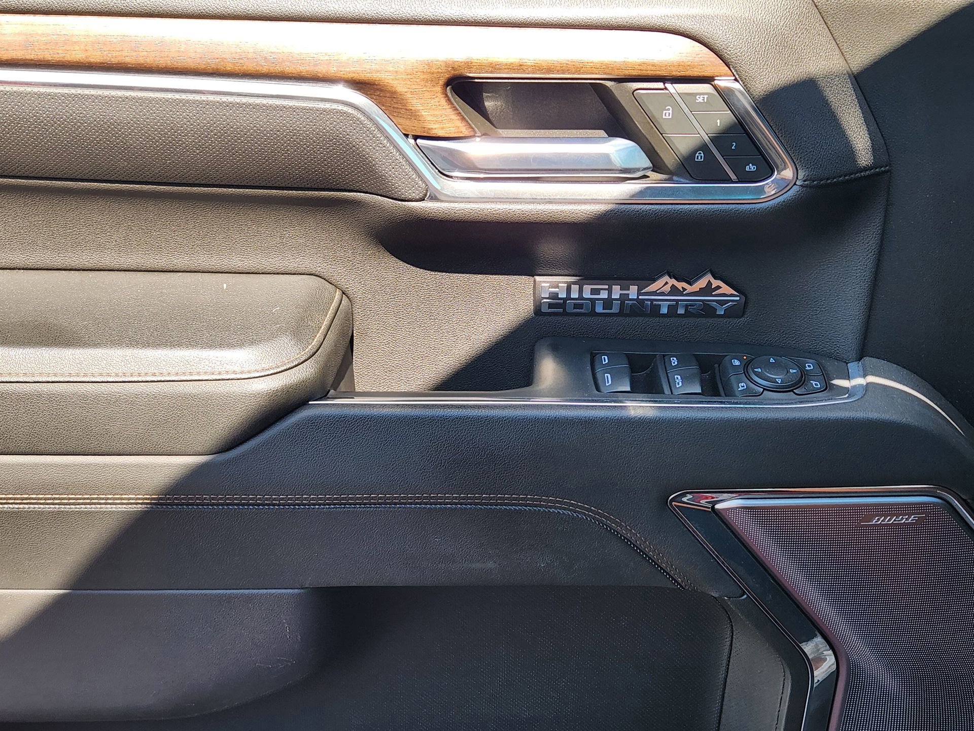 Used 2023 Chevrolet Silverado 1500 High Country w/ High Country Premium Package image 27