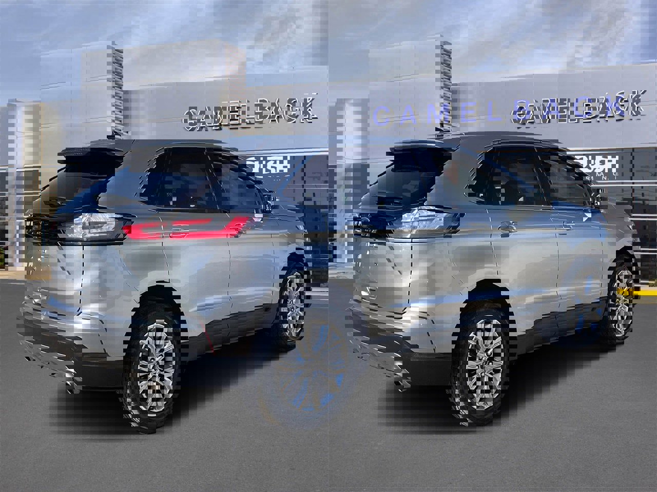 Certified 2024 Ford Edge Titanium image 6