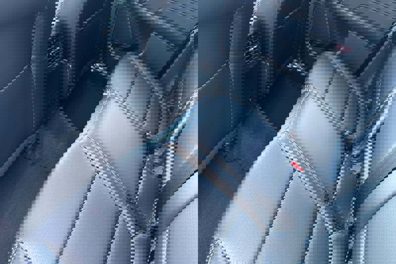 Certified 2025 Ford Escape Platinum image 10