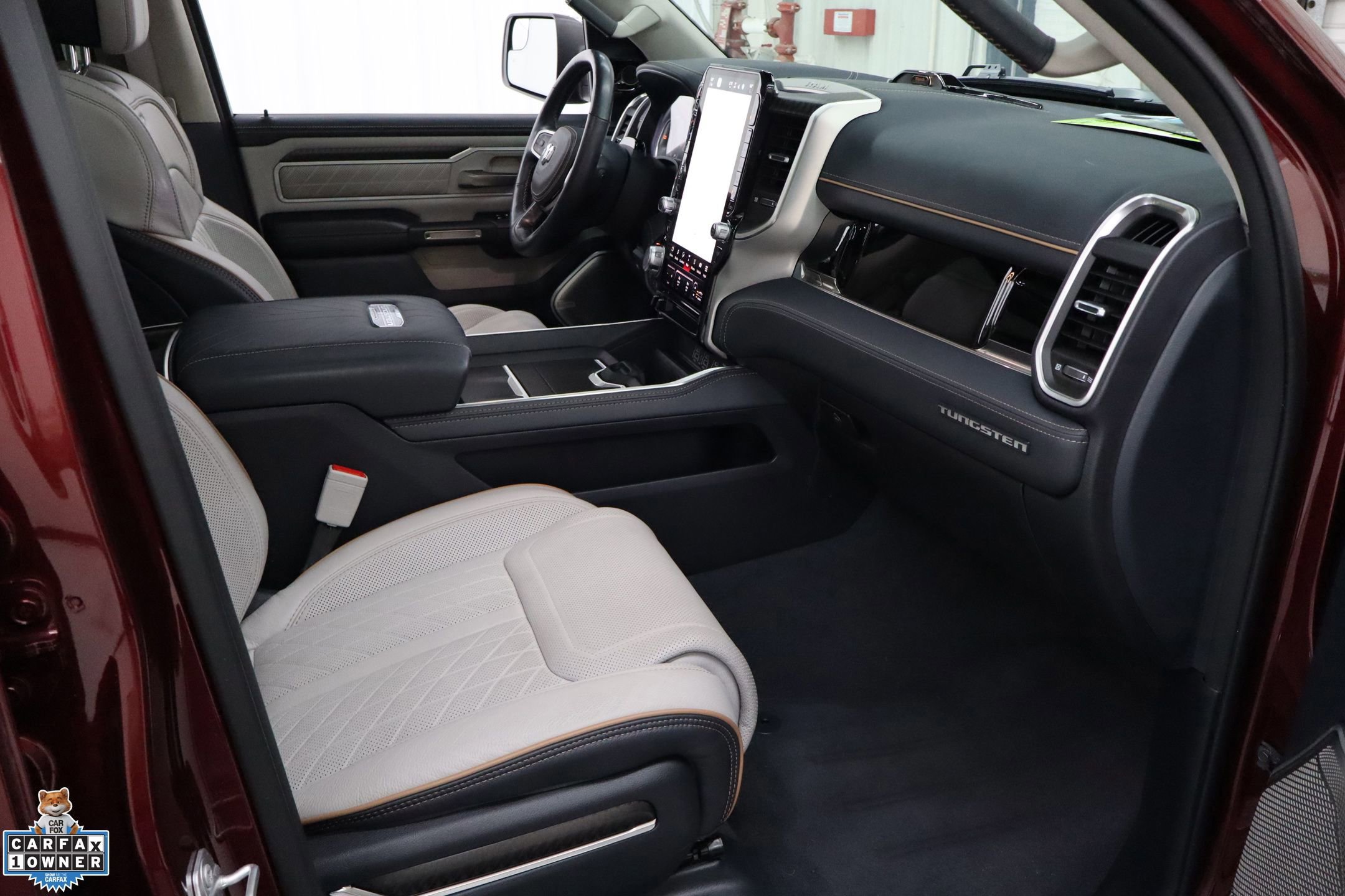 Used 2025 RAM 1500 Tungsten w/ Off Road Group image 34