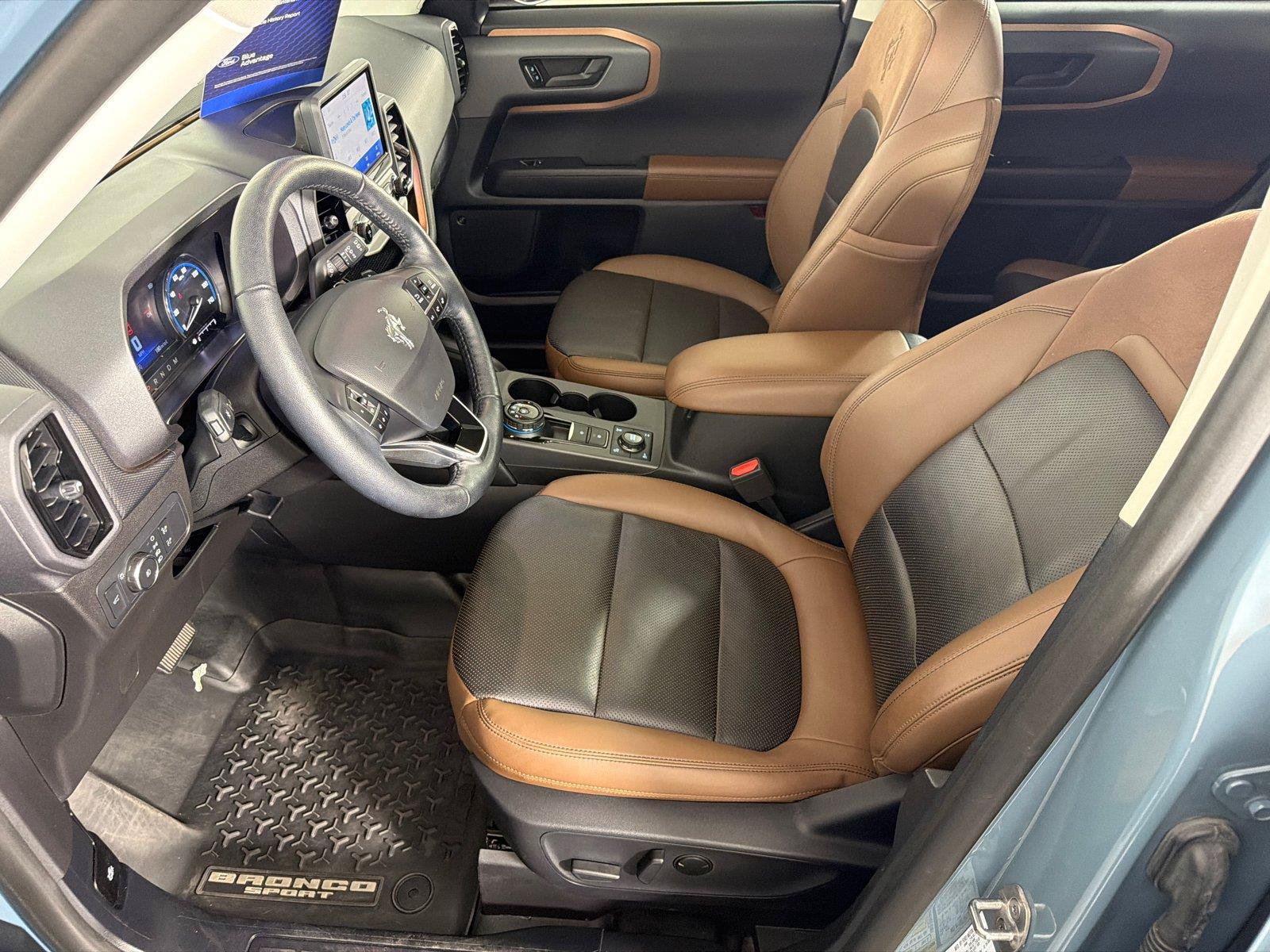 Certified 2022 Ford Bronco Sport Badlands w/ Premium Package AWD/4WD image 9