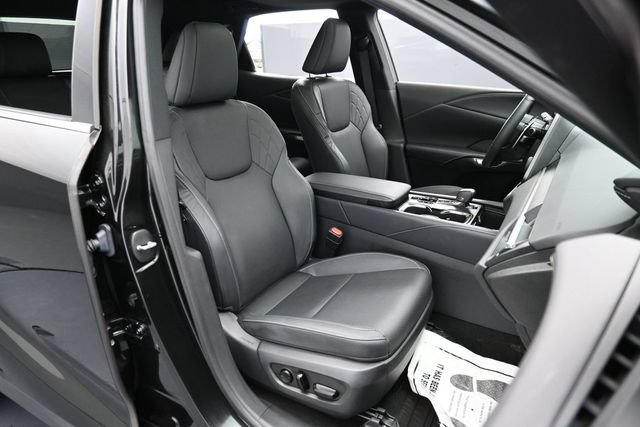 Used 2023 Lexus RX 350 Premium w/ Accessory Package AWD/4WD image 31