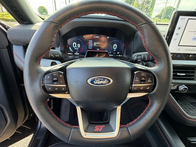 Certified 2025 Ford Explorer ST w/ Sun And Sound Package RWD image 32