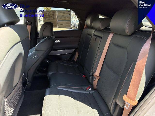 Used 2023 Genesis GV70 2.5T w/ Advanced Package AWD/4WD image 14