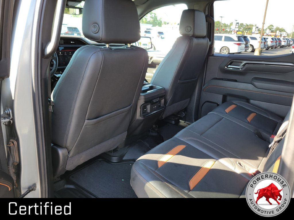 Used 2025 GMC Sierra 1500 AT4 w/ AT4 Premium Package AWD/4WD image 15