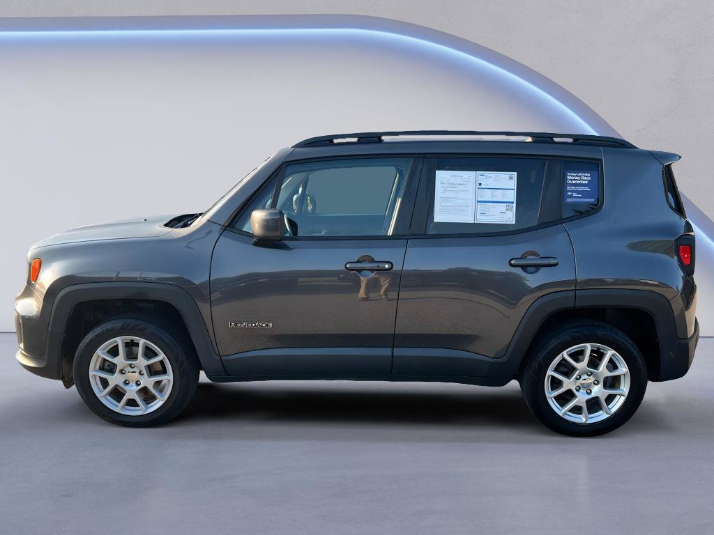 Used 2020 Jeep Renegade Latitude w/ Cold Weather Group AWD/4WD image 4