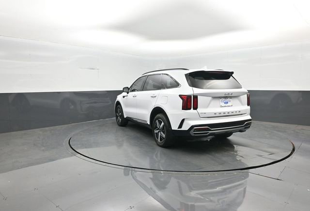Used 2022 Kia Sorento S w/ Panoramic Sunroof Package FWD image 5