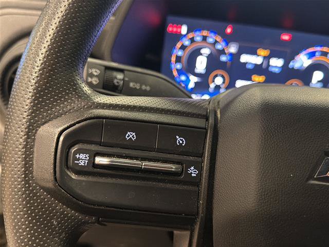 Used 2024 Chevrolet Colorado Trail Boss w/ Technology Package AWD/4WD image 13