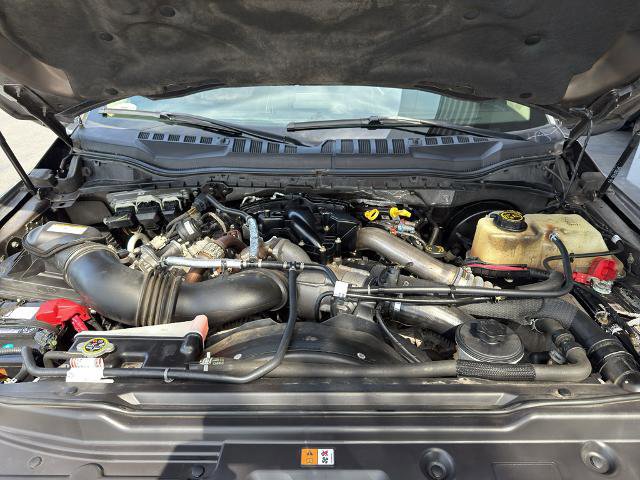 Certified 2018 Ford F350 Lariat w/ Lariat Ultimate Package image 35