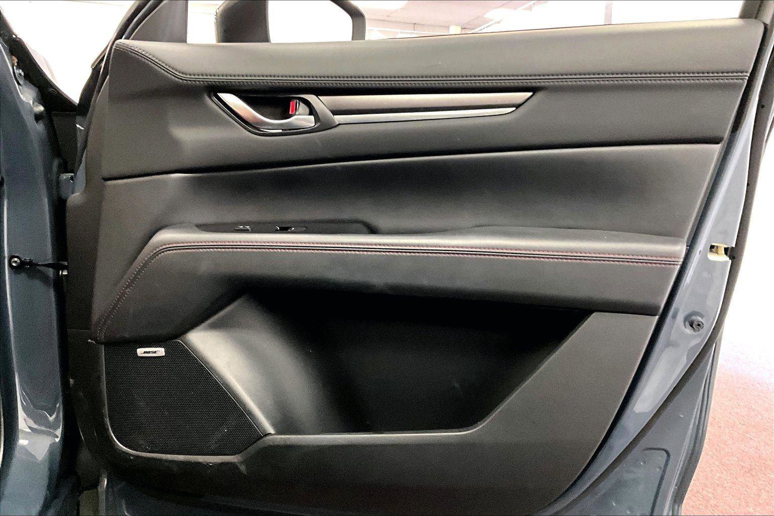 Used 2023 MAZDA CX-5 Carbon Edition image 23