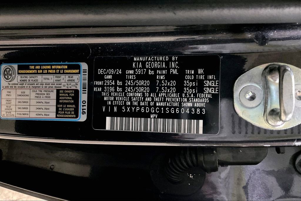 Used 2025 Kia Telluride S AWD/4WD image 31