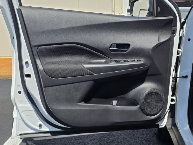 Used 2024 Nissan Kicks S FWD image 16