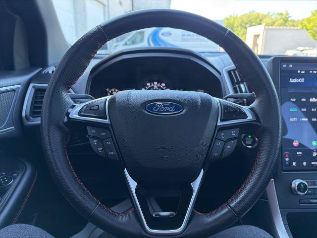 Certified 2024 Ford Edge ST-Line AWD/4WD image 18