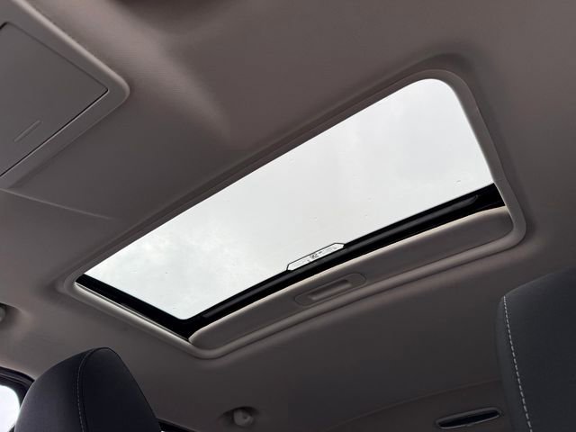 Certified 2022 Ford EcoSport SE image 9