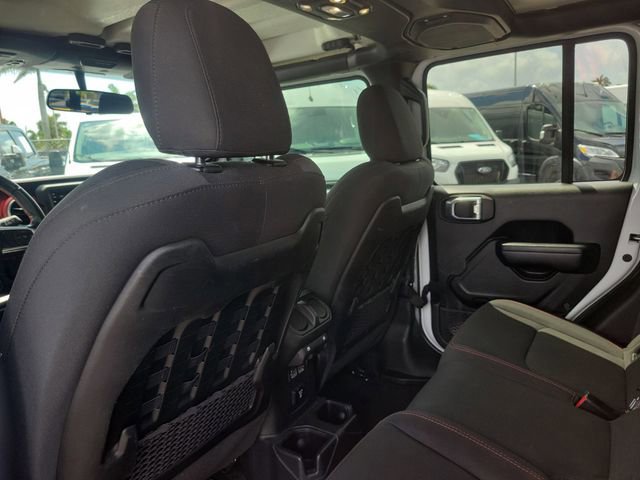 Used 2021 Jeep Gladiator Rubicon w/ Safety Group image 10