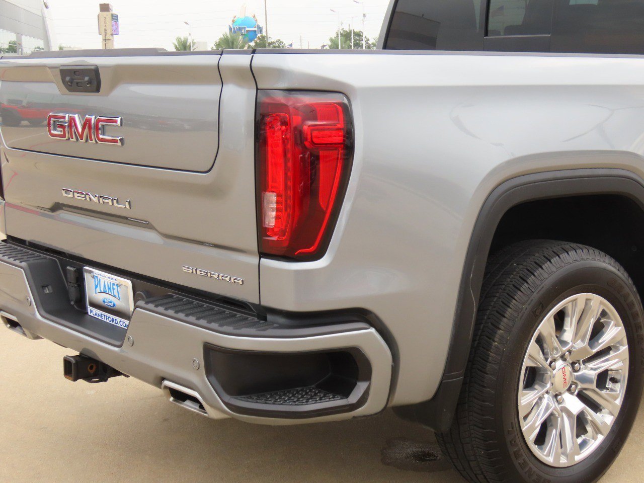 Used 2025 GMC Sierra 1500 Denali w/ Technology Package image 12