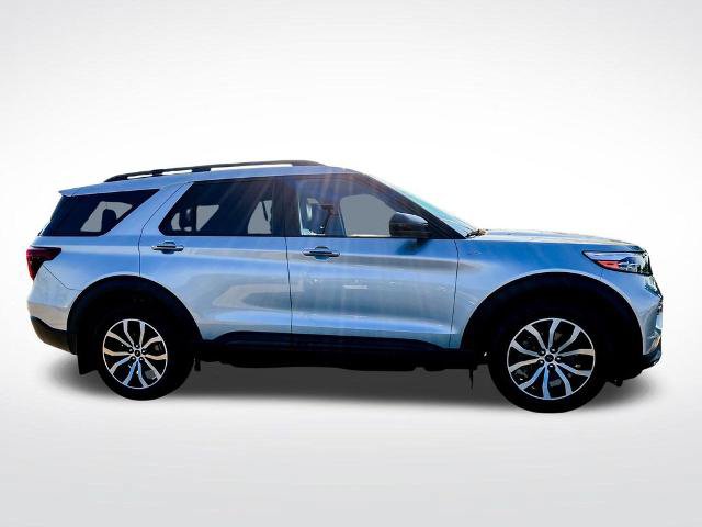 Certified 2022 Ford Explorer ST-Line w/ Class IV Trailer Tow Package AWD/4WD image 6