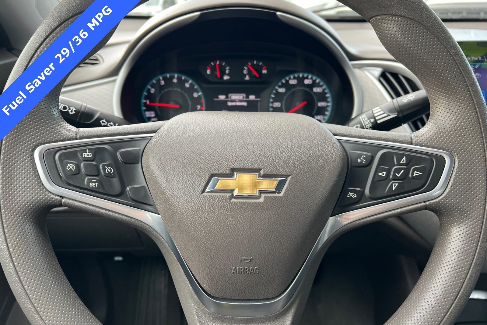Used 2022 Chevrolet Malibu LT image 23