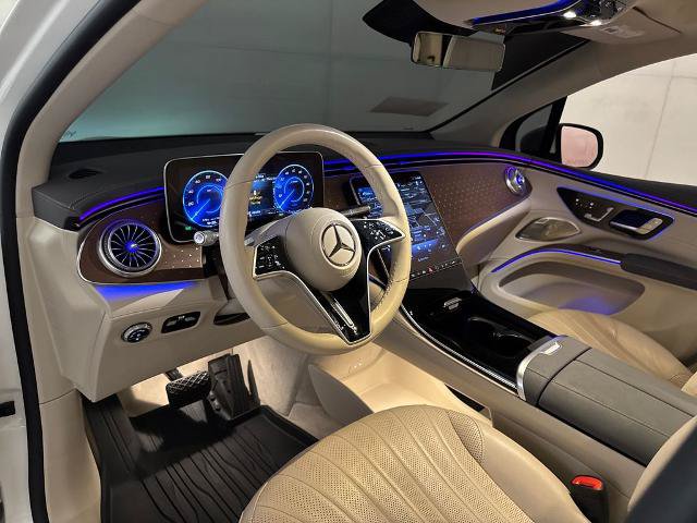 Used 2023 Mercedes-Benz EQS 450+ SUV image 4