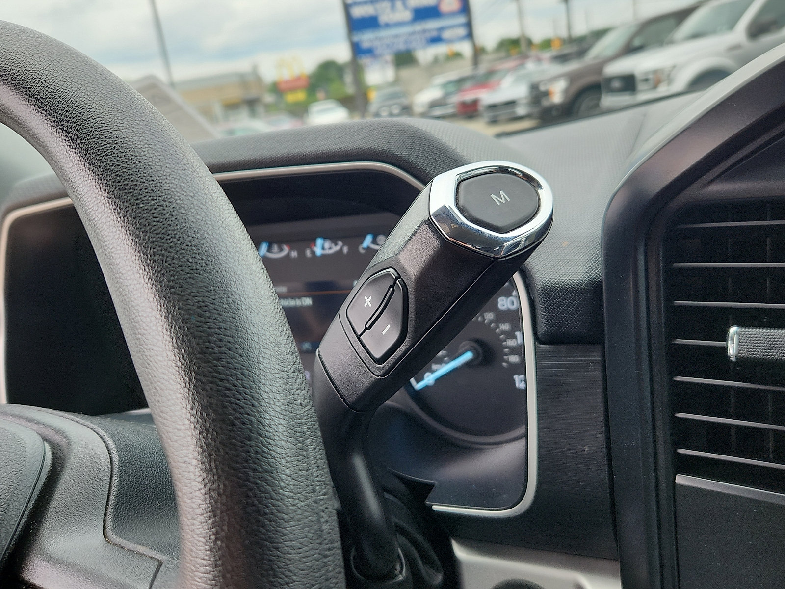 Certified 2022 Ford F150 XL RWD image 13