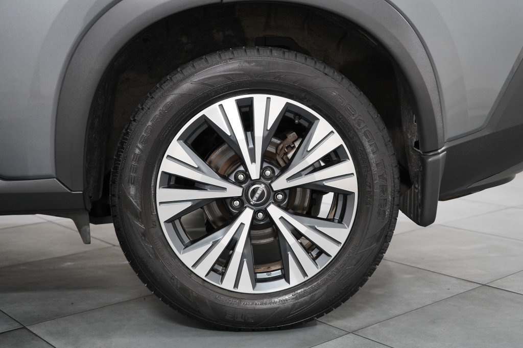 Used 2023 Nissan Rogue SV w/ SV Premium B Package AWD/4WD image 36