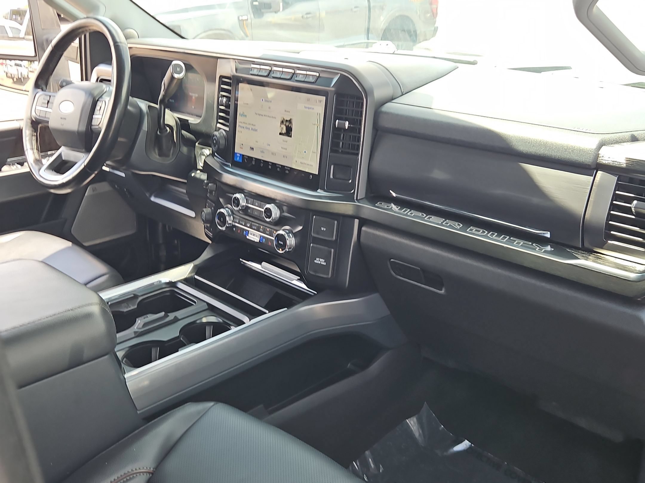 Certified 2024 Ford F250 Lariat w/ Lariat Ultimate Package AWD/4WD image 27