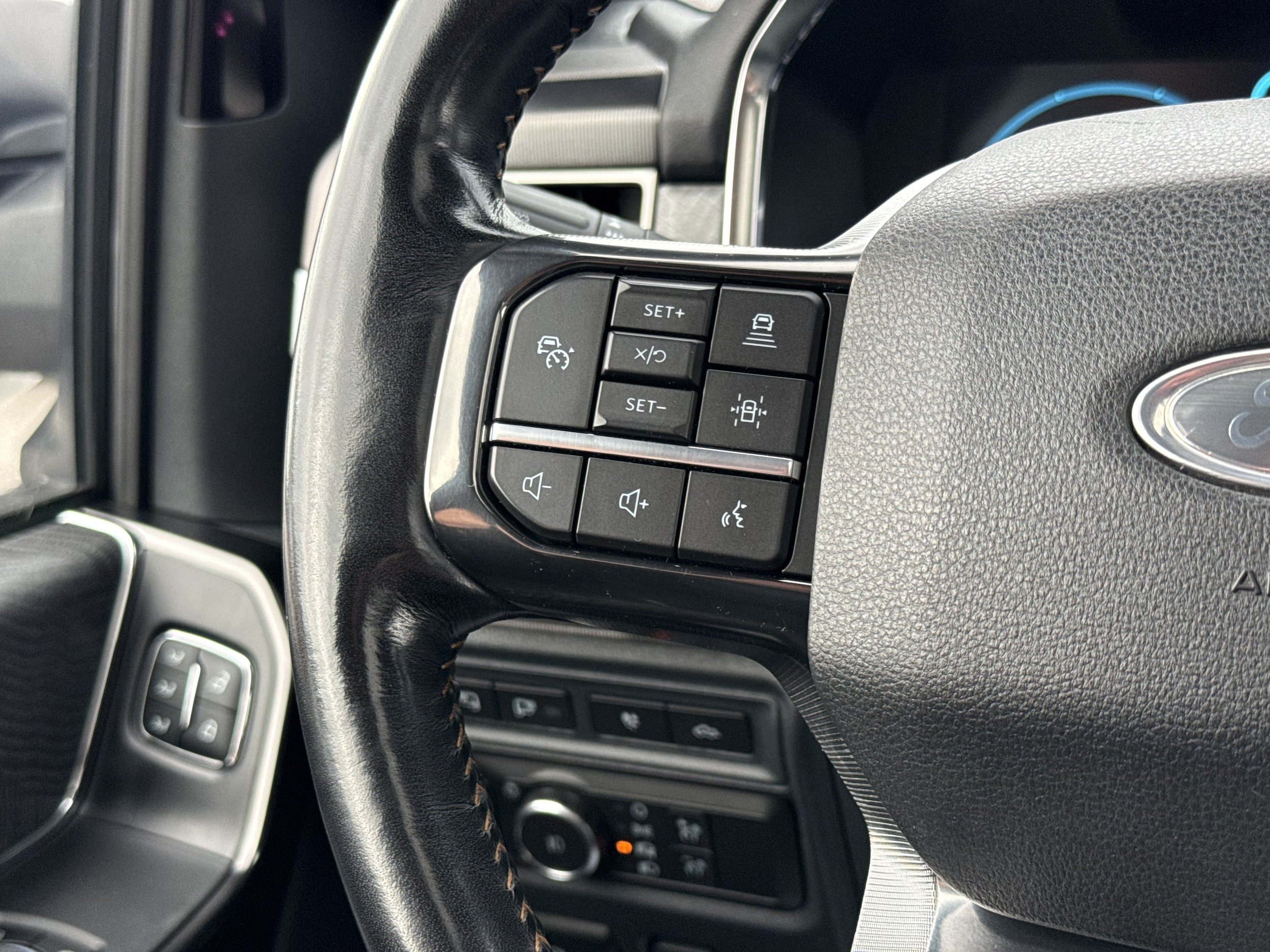 Certified 2022 Ford F150 4x4 SuperCrew image 22