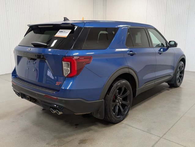 Certified 2022 Ford Explorer ST w/ ST High-Performance Pack image 2