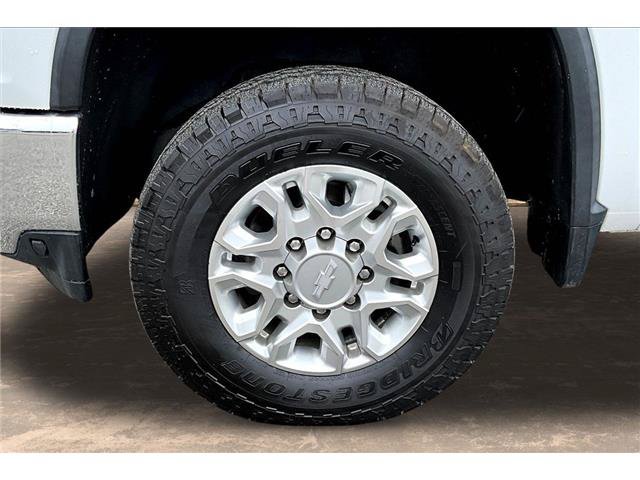 Used 2020 Chevrolet Silverado 2500 LTZ w/ LTZ Convenience Package AWD/4WD image 36