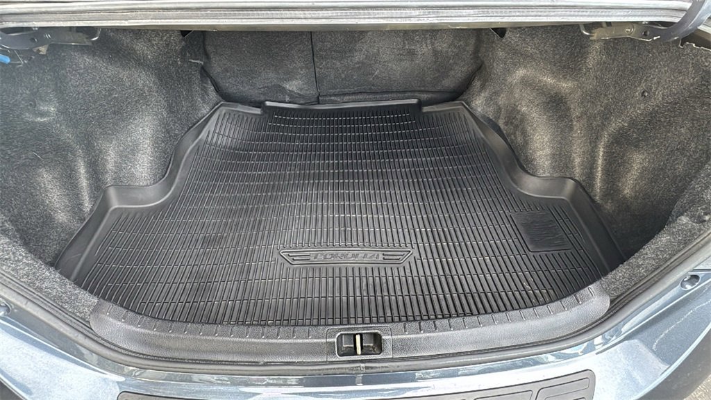 Used 2017 Toyota Corolla SE image 24