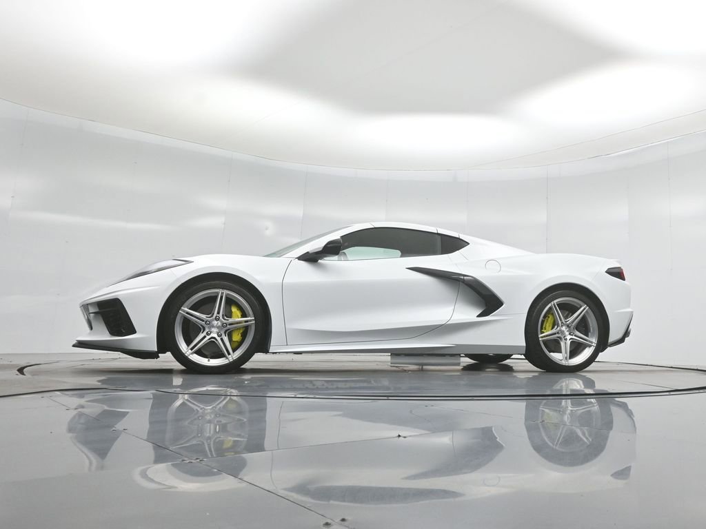 Used 2023 Chevrolet Corvette Stingray Preferred Cpe w/ Z51 Performance Package RWD image 46