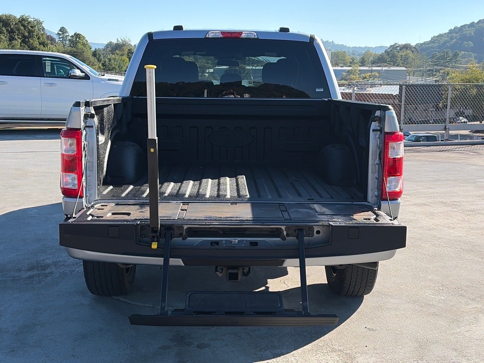 Certified 2023 Ford F150 XL w/ STX Appearance Package AWD/4WD image 4