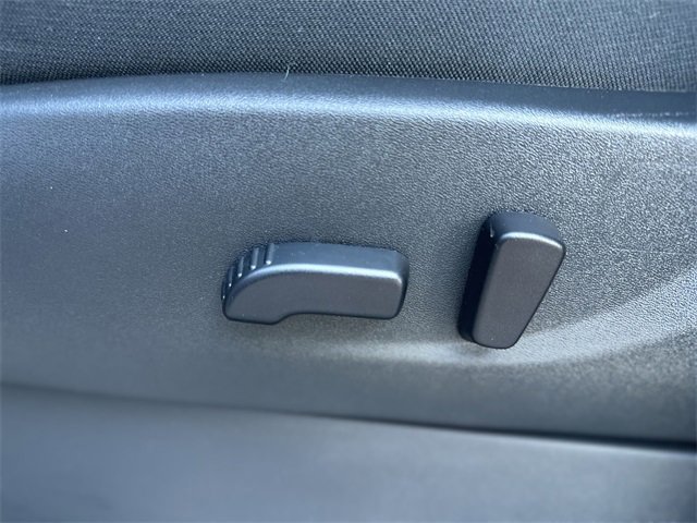 Used 2024 Nissan Frontier PRO-4X w/ Pro Convenience Package image 13