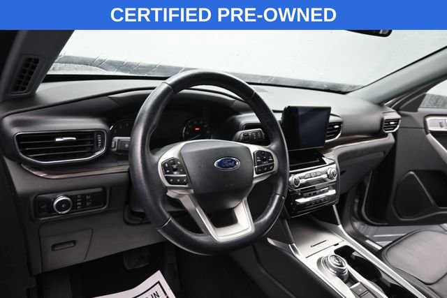 Certified 2023 Ford Explorer Limited w/ Equipment Group 301A AWD/4WD image 16