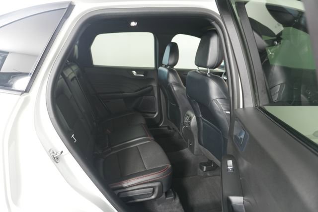 Certified 2023 Ford Escape ST-Line w/ Tech Pack #1 AWD/4WD image 27