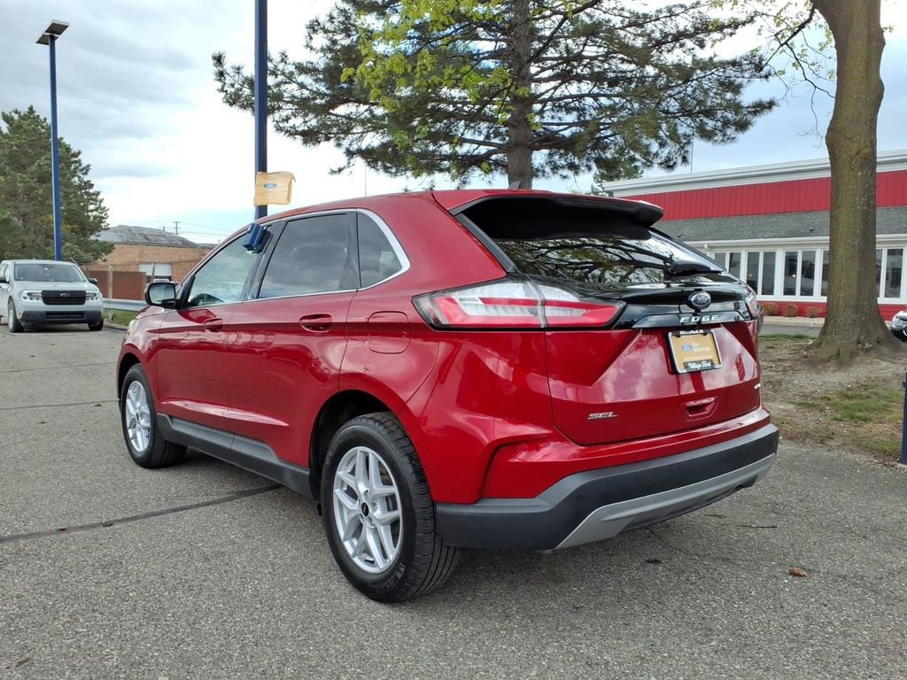 Certified 2024 Ford Edge SEL AWD/4WD image 8