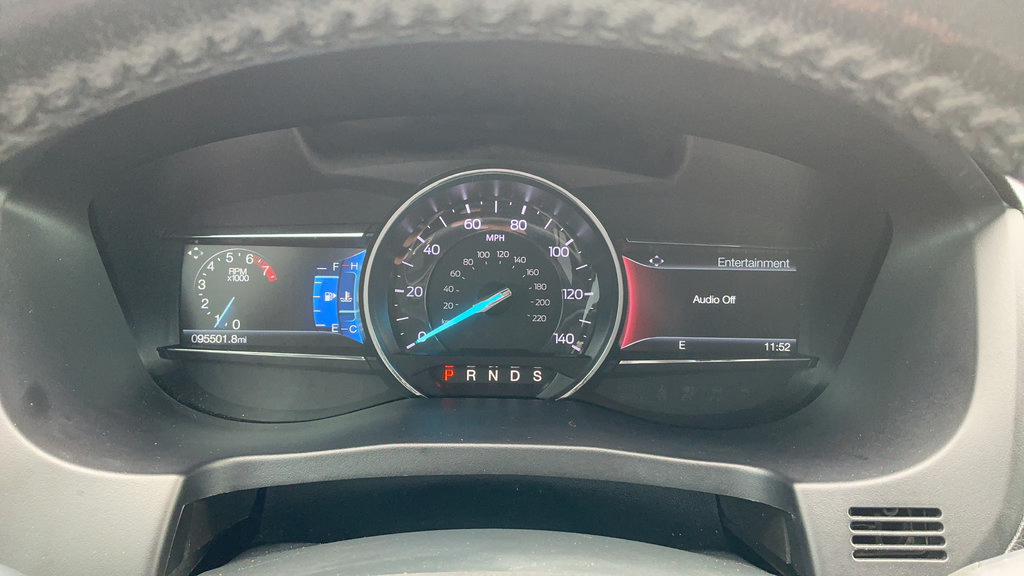 Certified 2019 Ford Explorer XLT w/ Equipment Group 202A FWD image 12