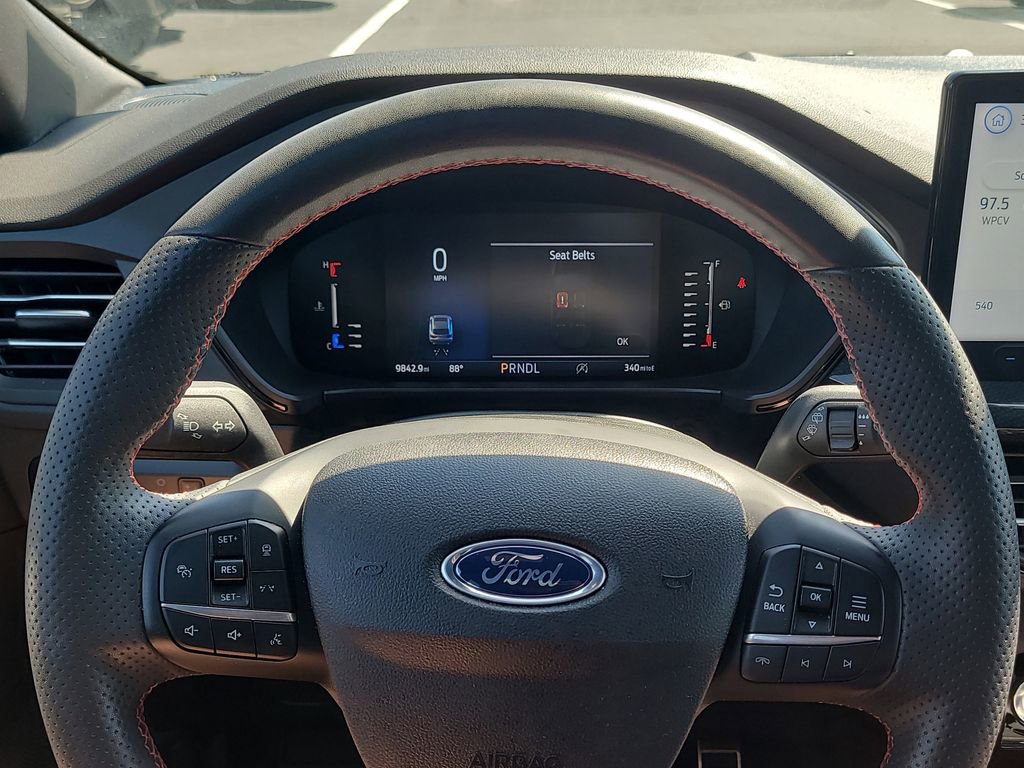 Certified 2023 Ford Escape ST-Line w/ Tech Pack #1 image 28