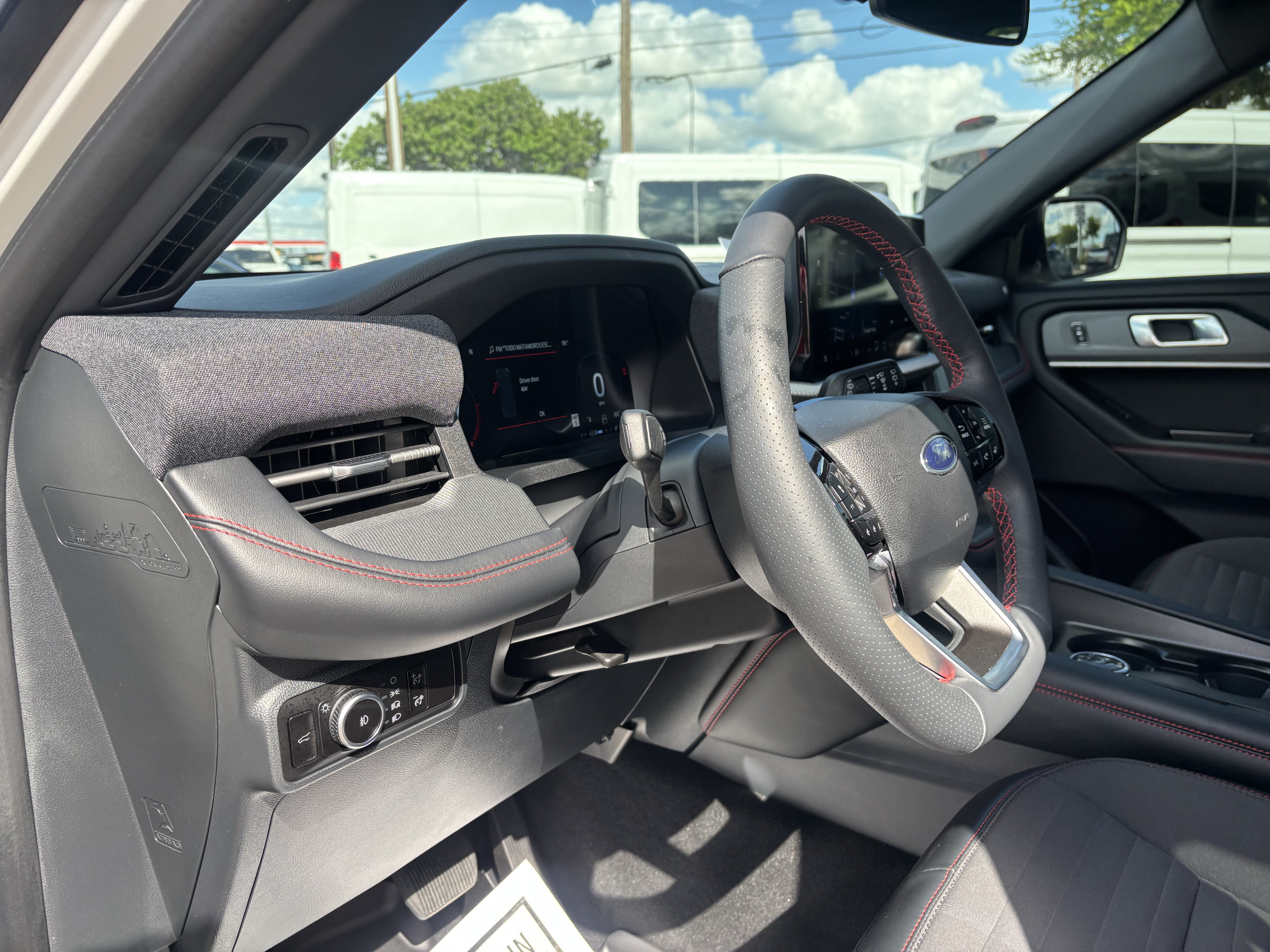 Certified 2026 Ford Explorer ST-Line w/ ST-Line Street Pack RWD image 12